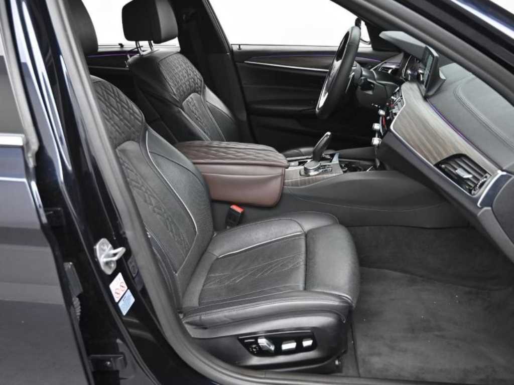 BMW 5 Series - Vista 7