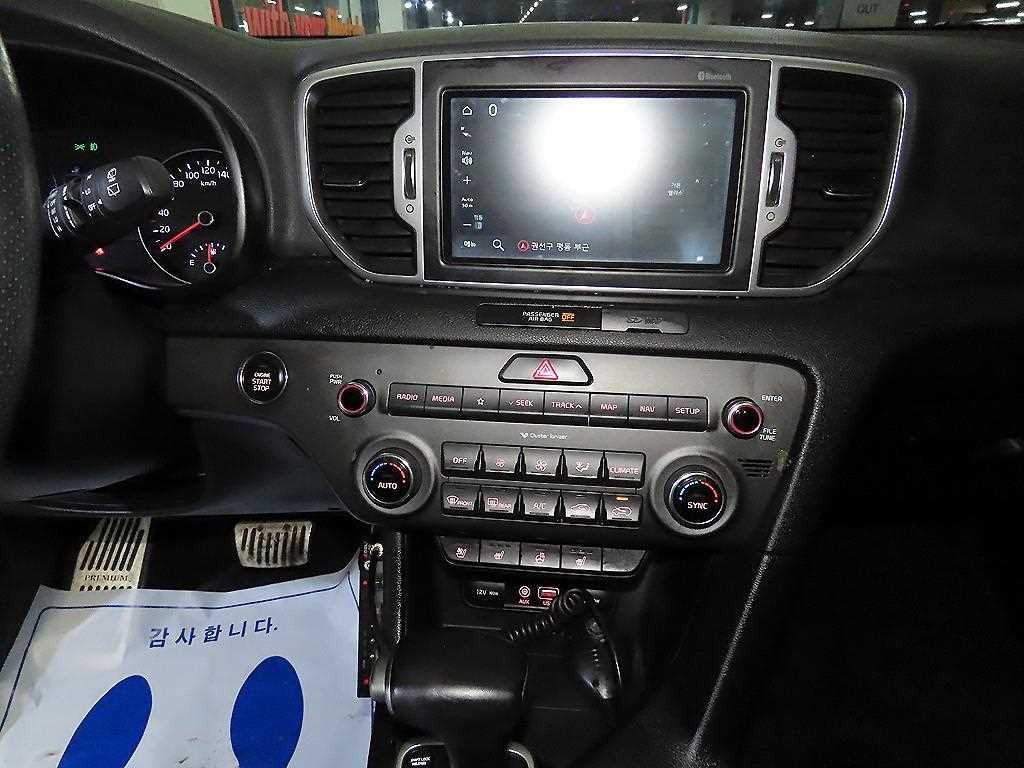 KIA Sportage - Vista 11