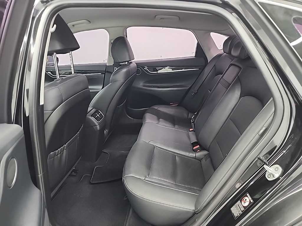 HYUNDAI Grandeur - Vista 12