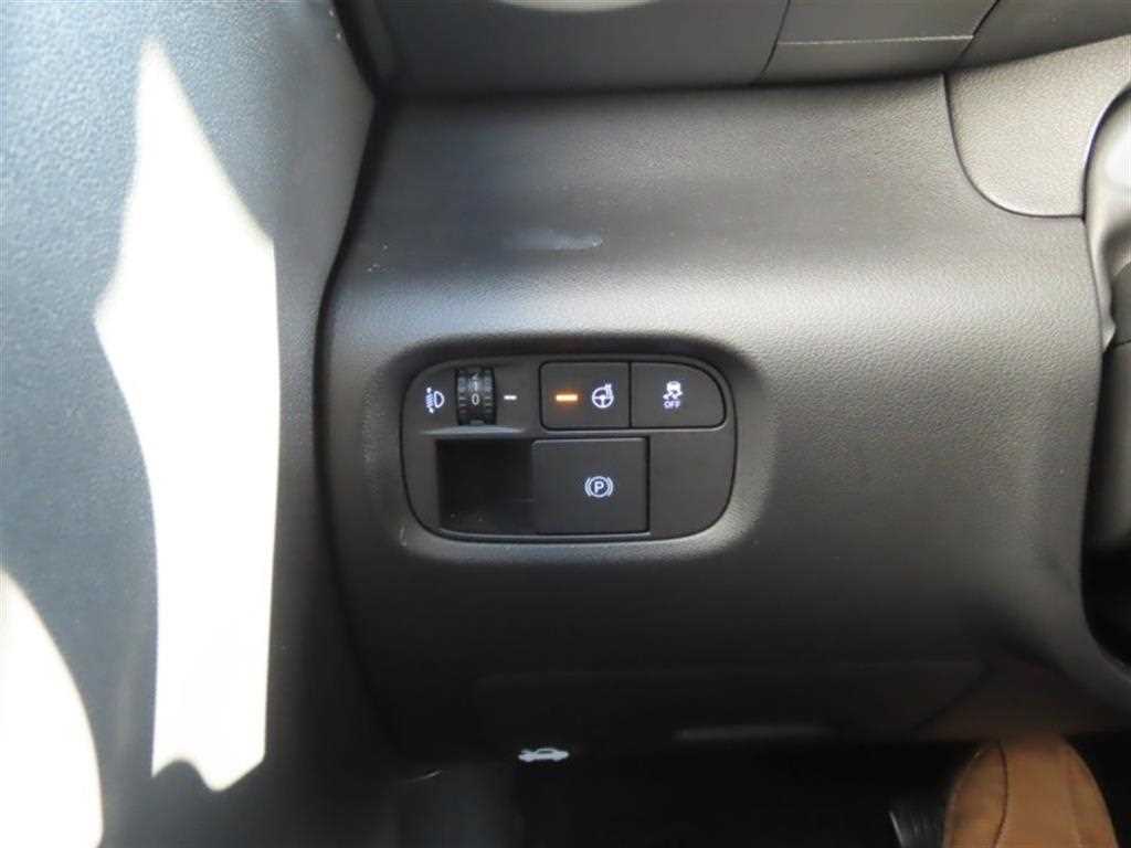 HYUNDAI Casper - Vista 12