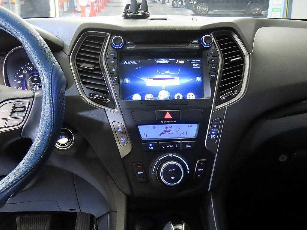 HYUNDAI Santa Fe - Vista 11