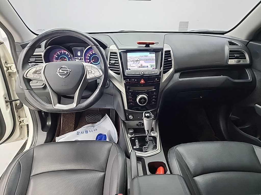 Ssangyong Tivoli - Vista 7