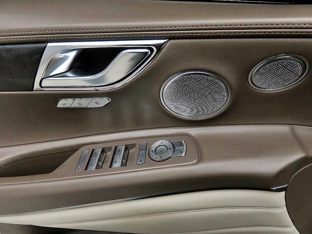 Genesis GV80 - Vista 11