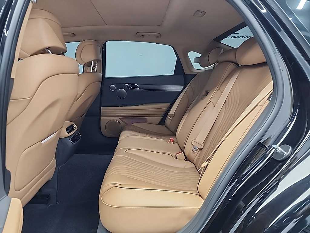 Genesis G80 - Vista 12