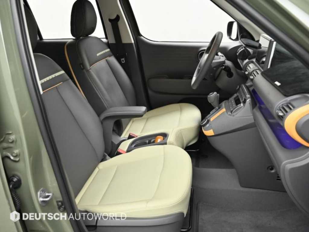 HYUNDAI Casper - Vista 10