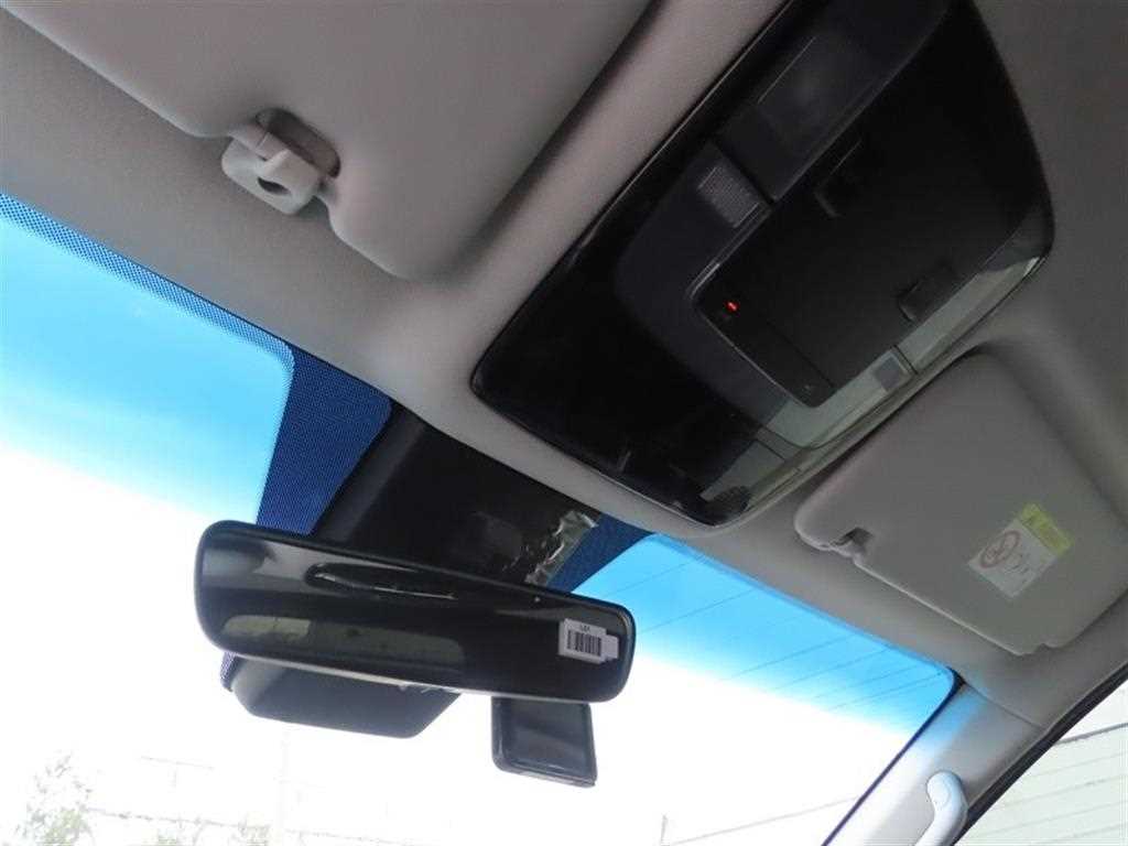 HYUNDAI Staria 2022 Gris - Importación desde Corea - HF Imports Iquique - Foto 17