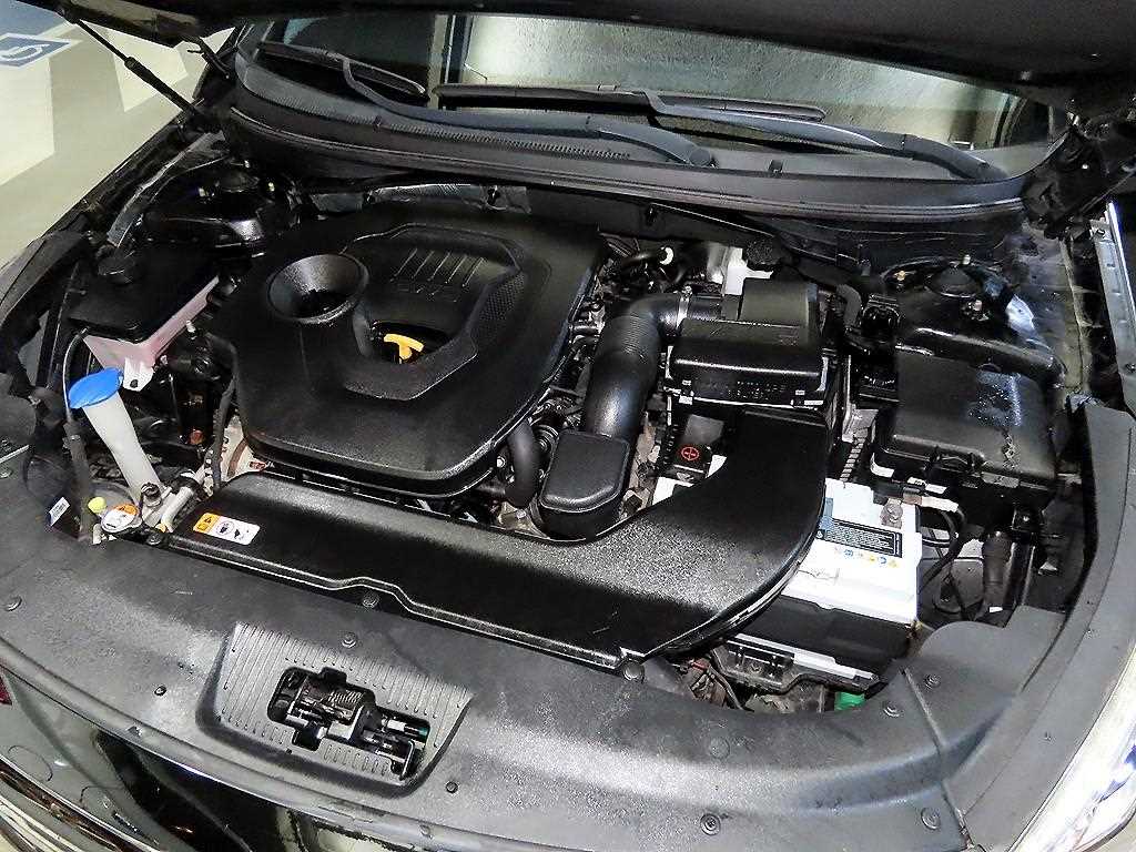 HYUNDAI Sonata 2017 Negro - Importación desde Corea - HF Imports Iquique - Foto 18