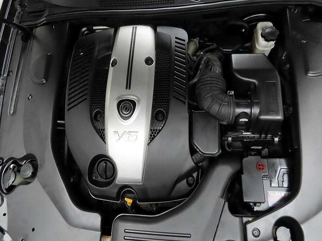 KIA Opirus 2010 Negro - Importación desde Corea - HF Imports Iquique - Foto 20