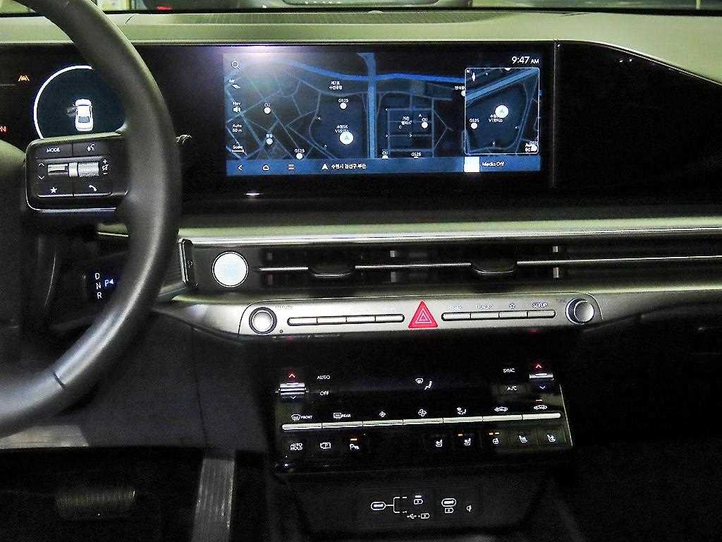 HYUNDAI Grandeur - Vista 11