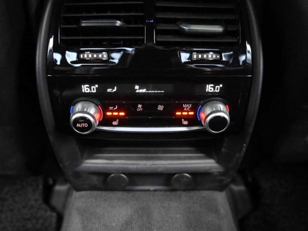 BMW 5 Series 2018 Negro - Importación desde Corea - HF Imports Iquique - Foto 16