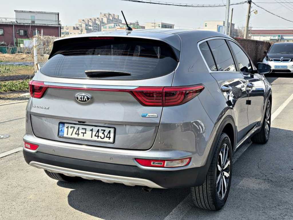 KIA Sportage - Vista 6