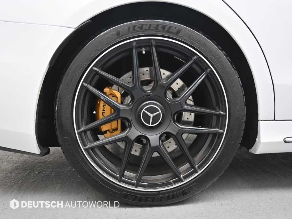 Mercedes Benz S Class - Vista 5