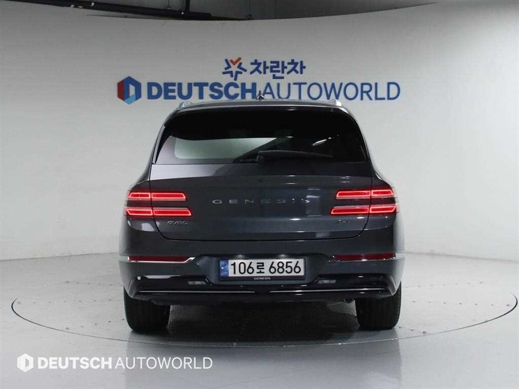 Genesis GV80 - Vista 4