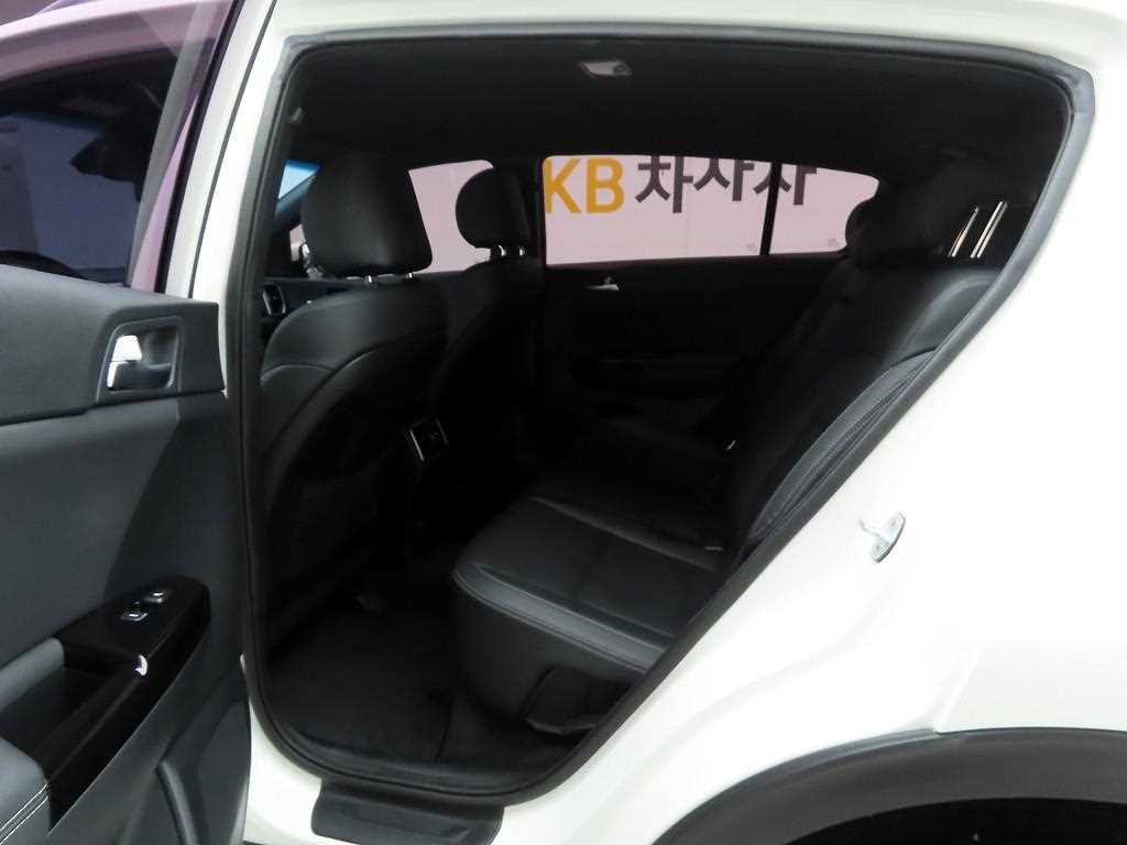 KIA Sportage - Vista 12