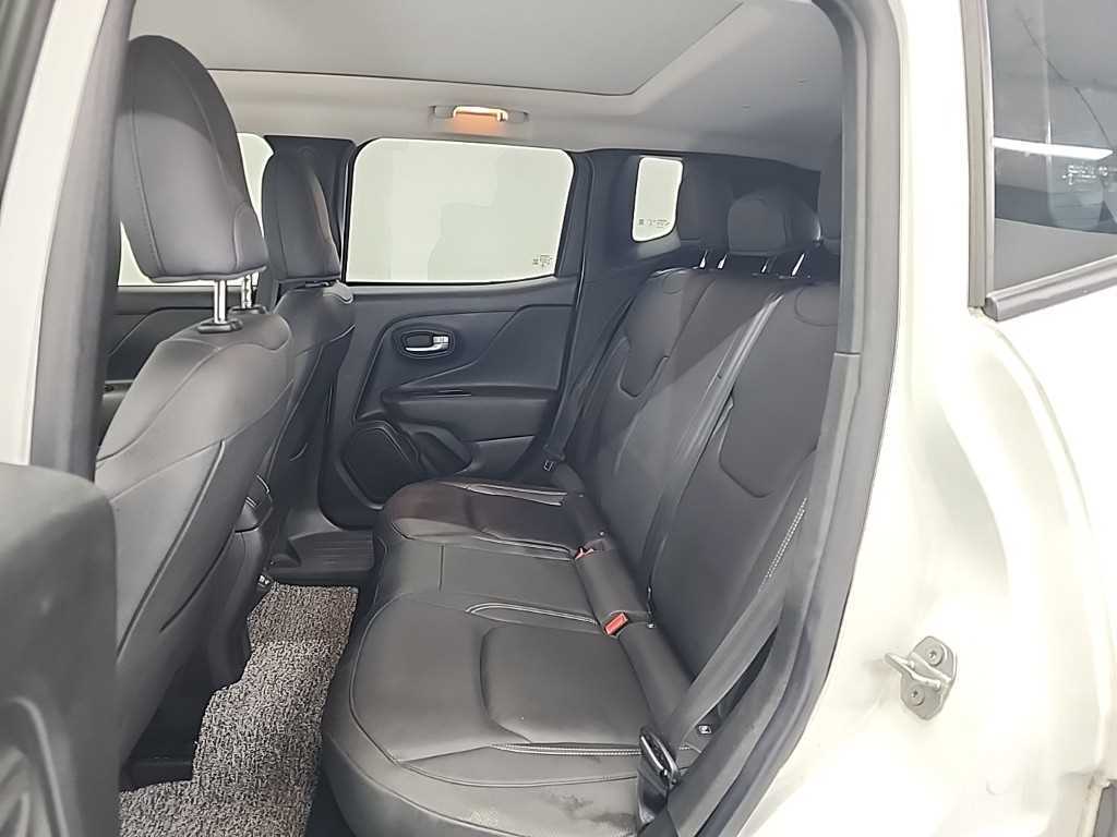 Jeep Renegade - Vista 12