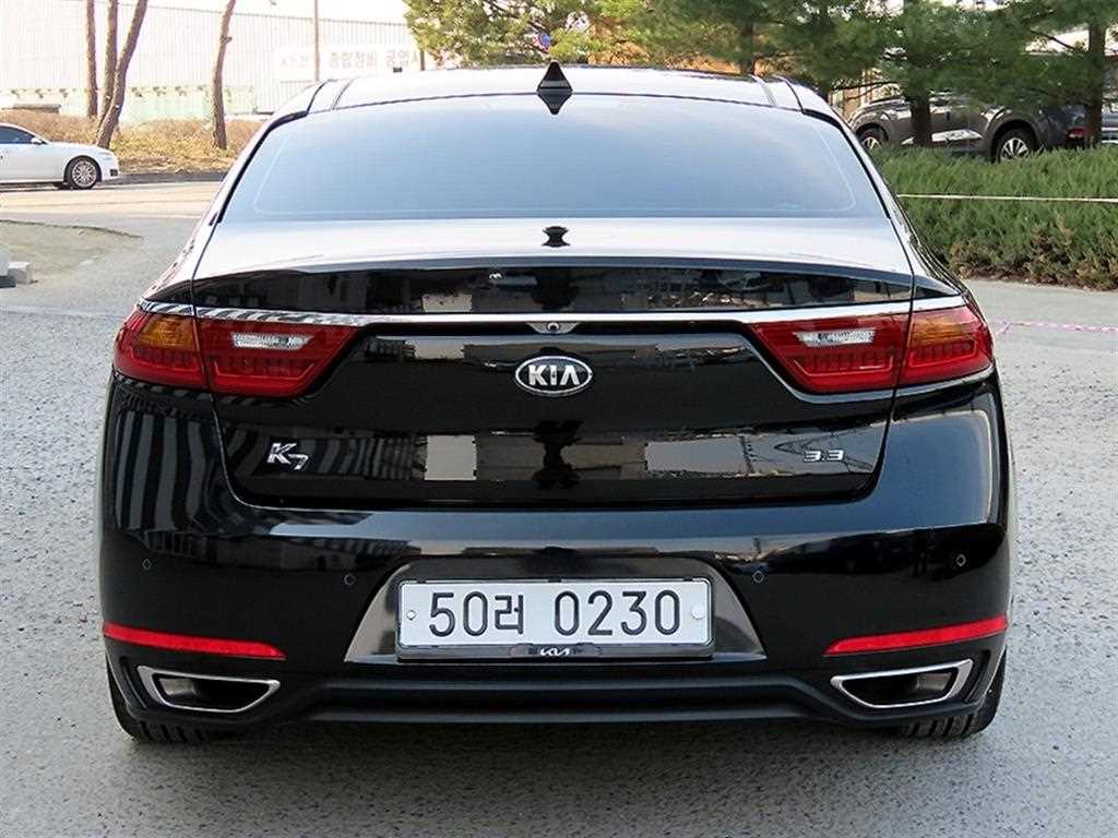 KIA K7 - Vista 4