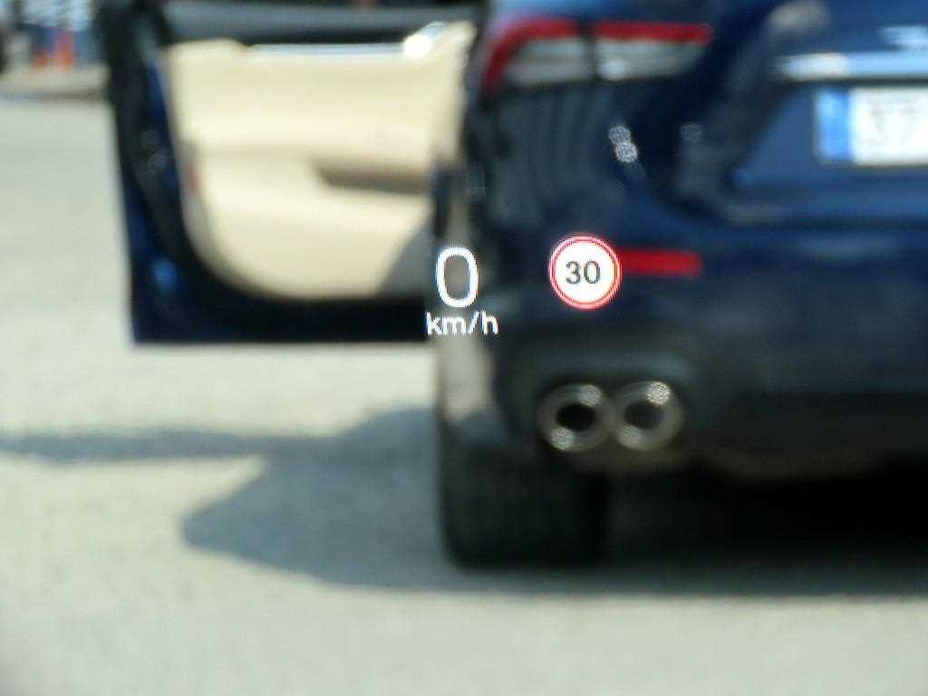 Volvo S90 - Vista 10