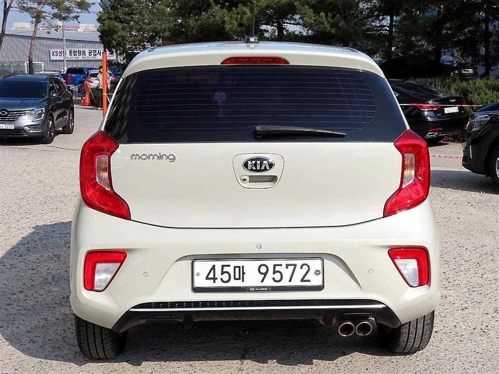 KIA Morning - Vista 4