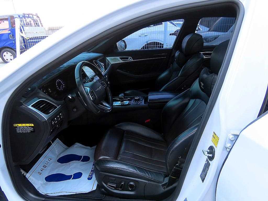 Genesis G80 - Vista 5