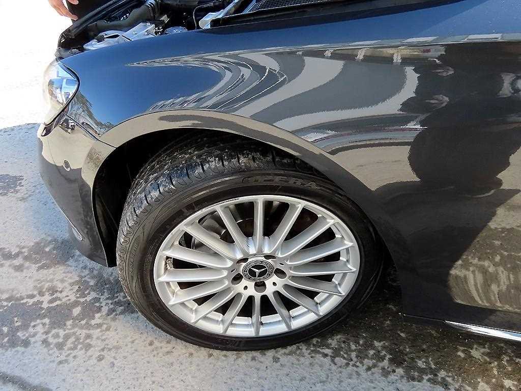 Mercedes Benz E class 2021 Gris - Importación desde Corea - HF Imports Iquique - Foto 20