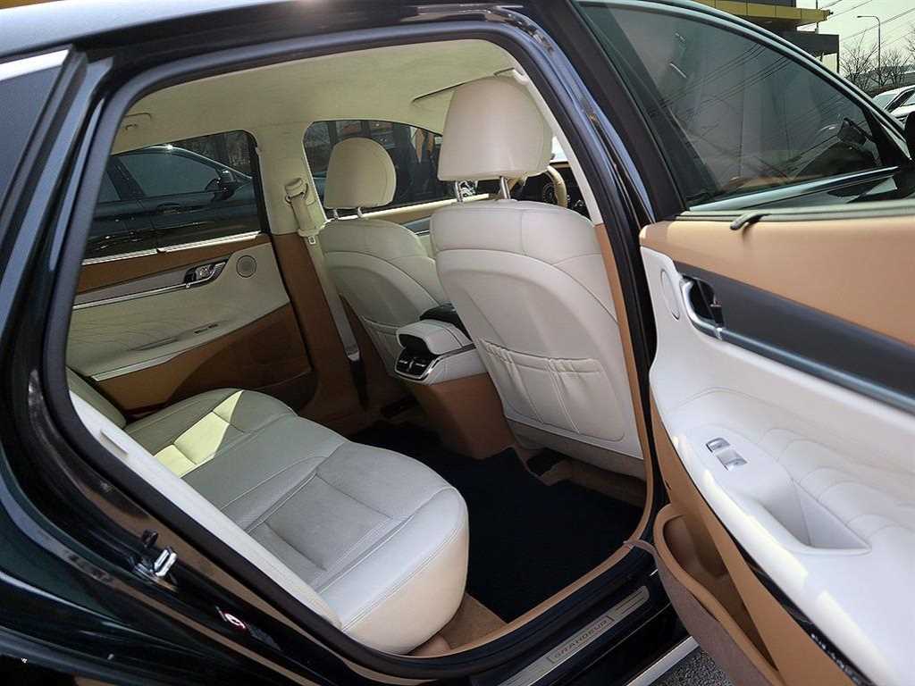 HYUNDAI Grandeur 2020 Negro - Importación desde Corea - HF Imports Iquique - Foto 13