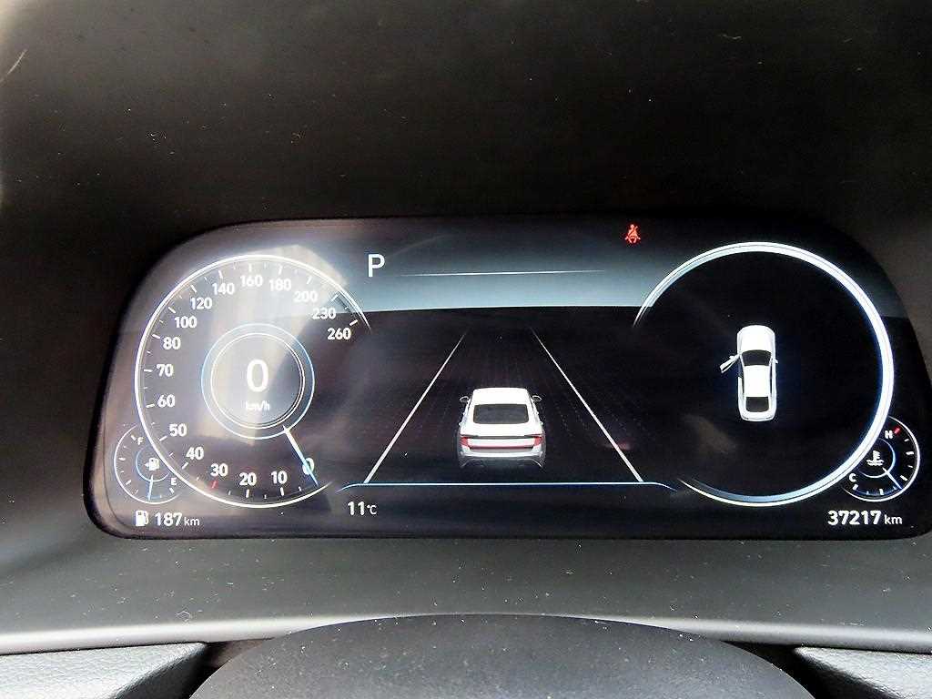 HYUNDAI Sonata - Vista 9