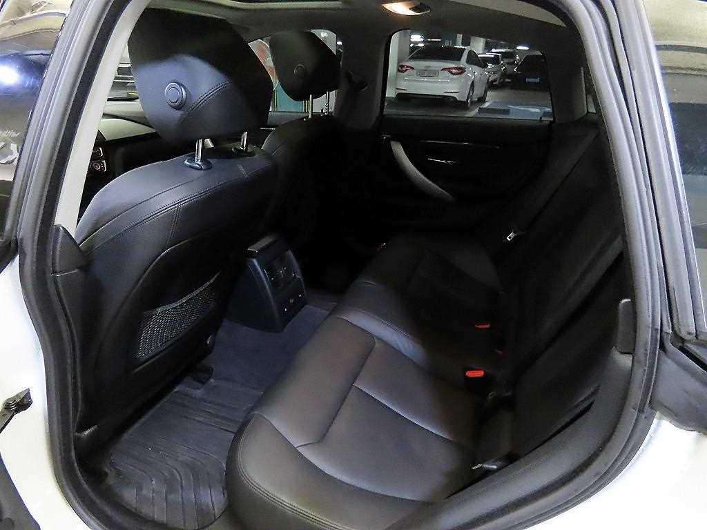 BMW 4 Series - Vista 7