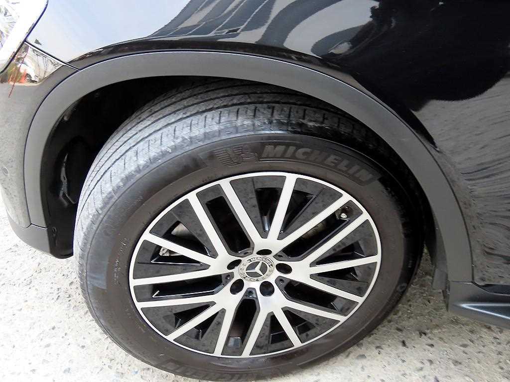 Mercedes Benz GLC Class 2021 Negro - Importación desde Corea - HF Imports Iquique - Foto 20