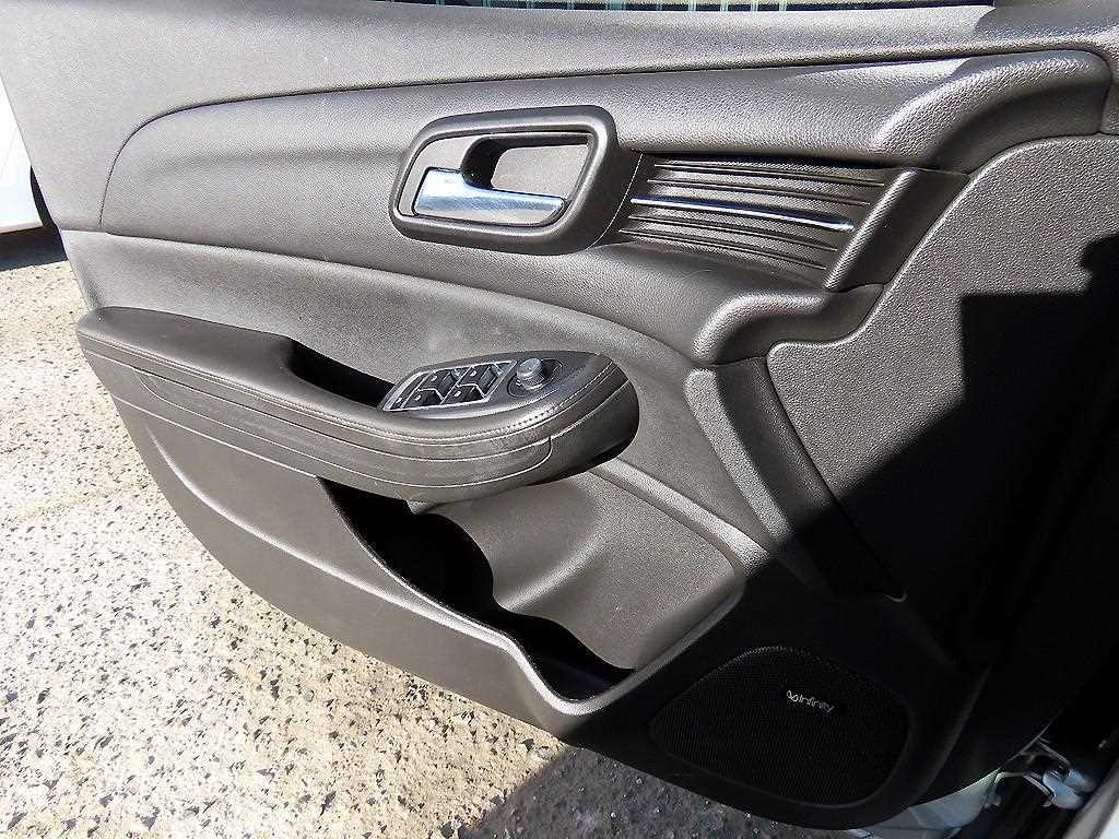 Chevrolet Malibu - Vista 11