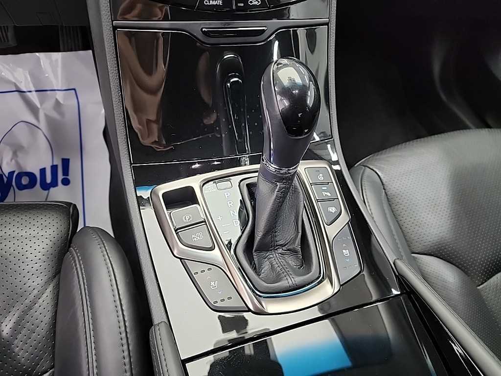 HYUNDAI Grandeur - Vista 8