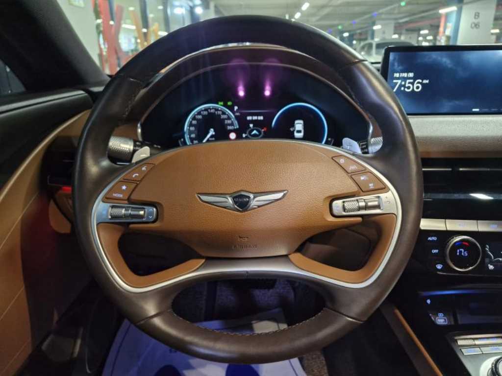 Genesis G80 - Vista 8