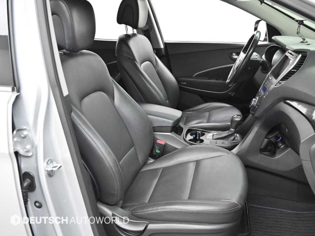 HYUNDAI Santa Fe - Vista 10