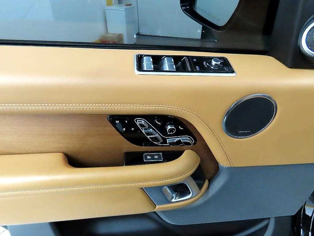 Land Rover Range Rover - Vista 11