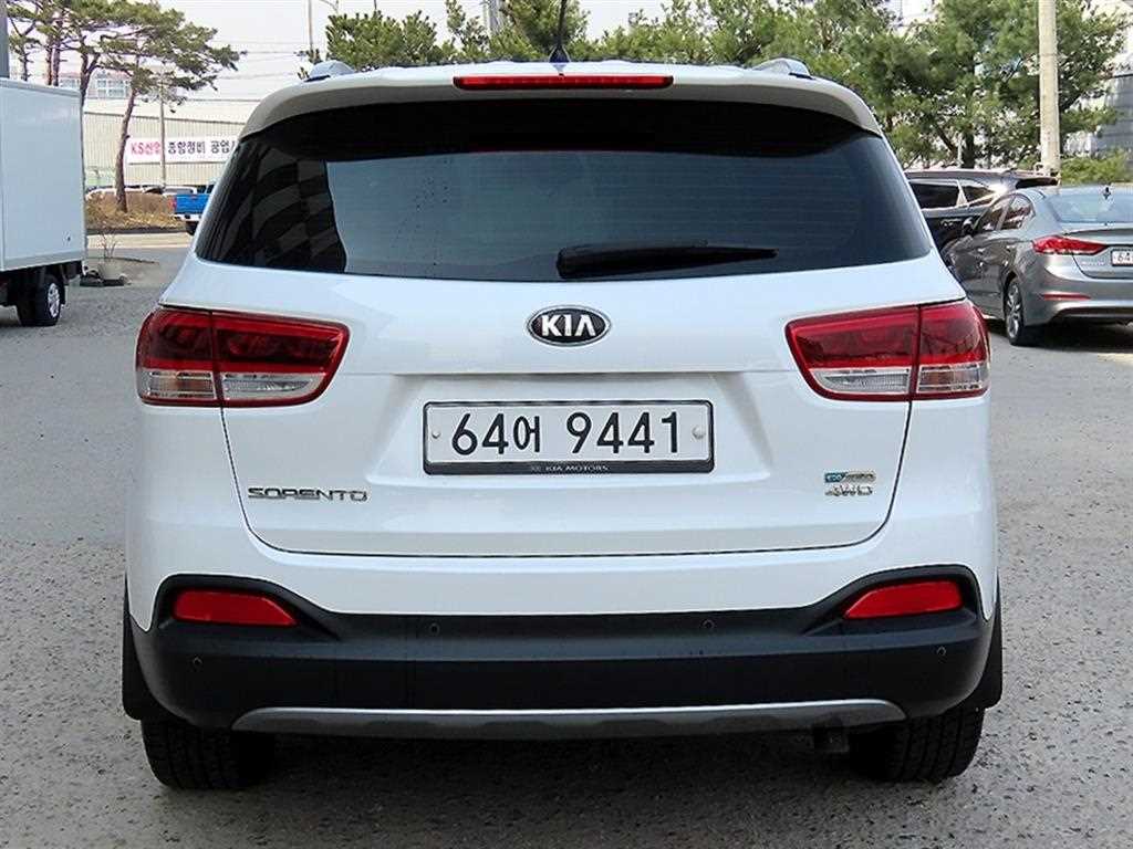 KIA Sorento - Vista 4