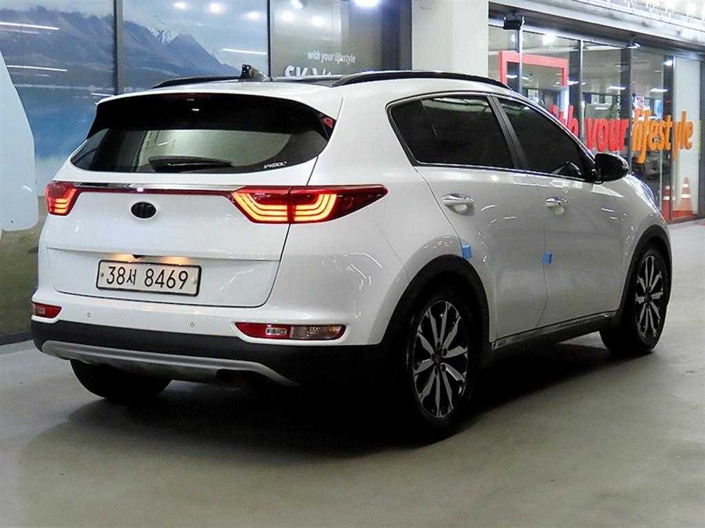 KIA Sportage - Vista 4