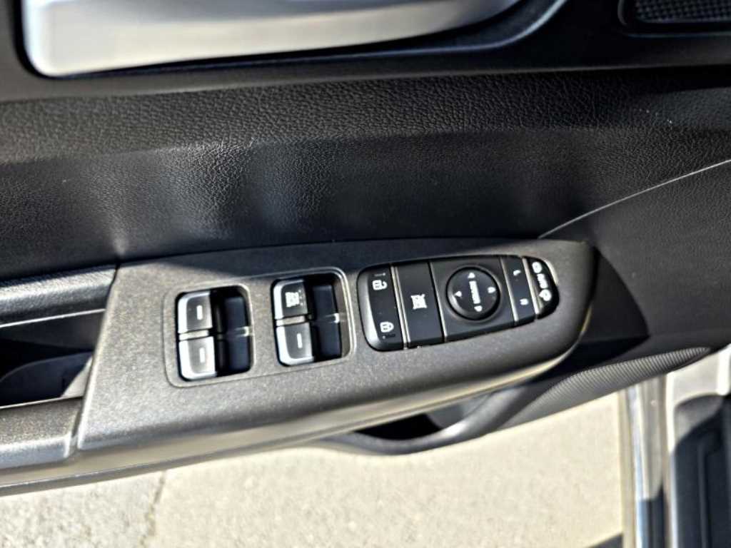 KIA Sportage - Vista 12