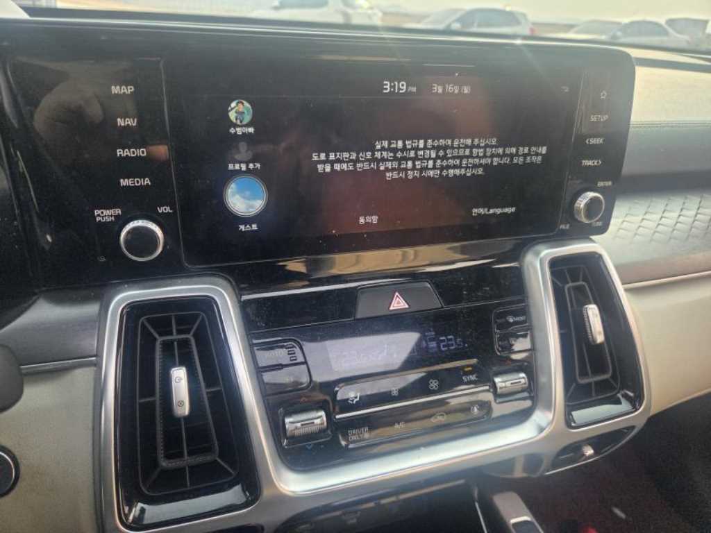 KIA Sorento - Vista 5