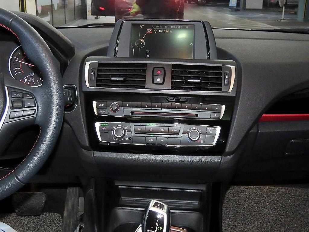 BMW 1 series - Vista 11