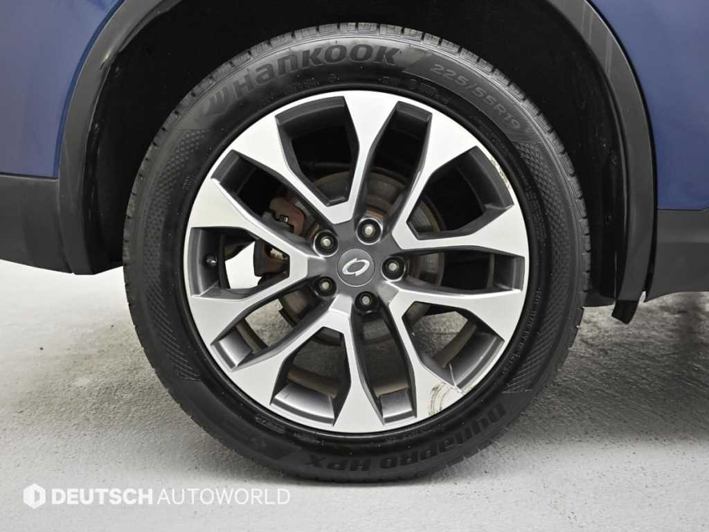 SAMSUNG QM6 - Vista 5