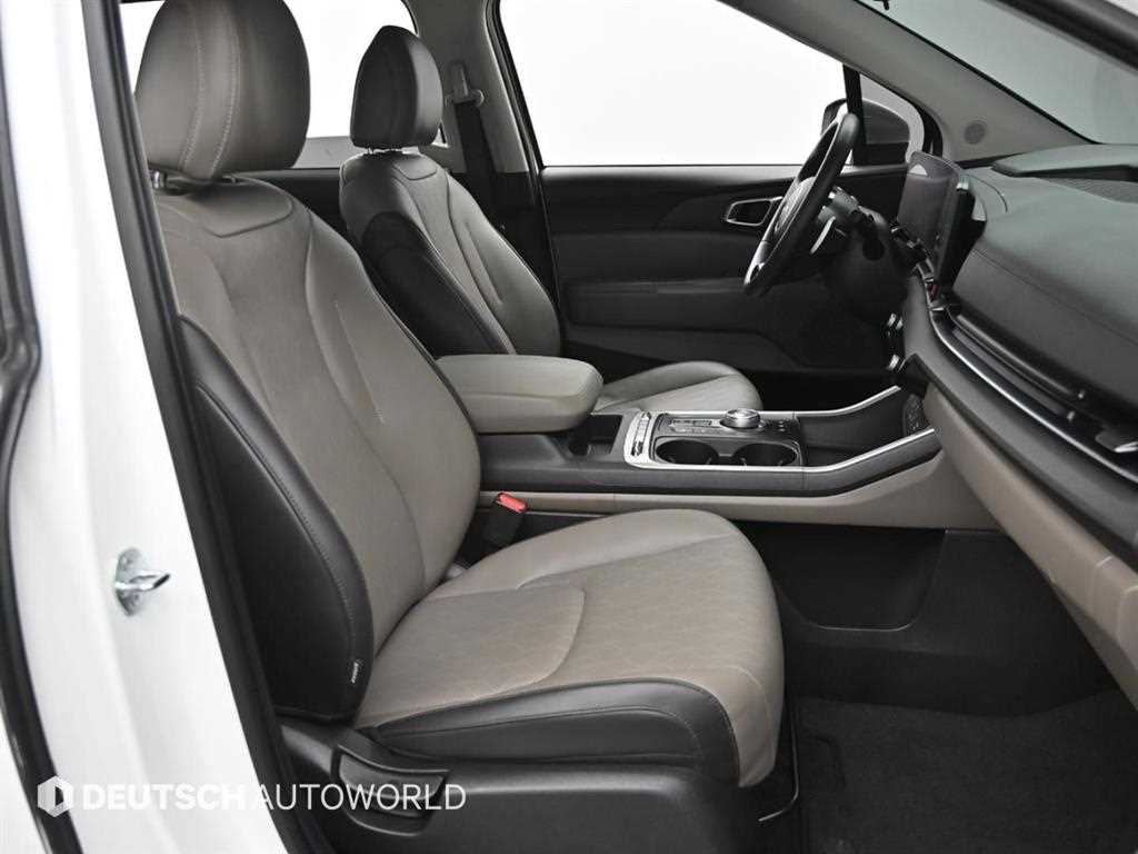 KIA Carnival - Vista 10