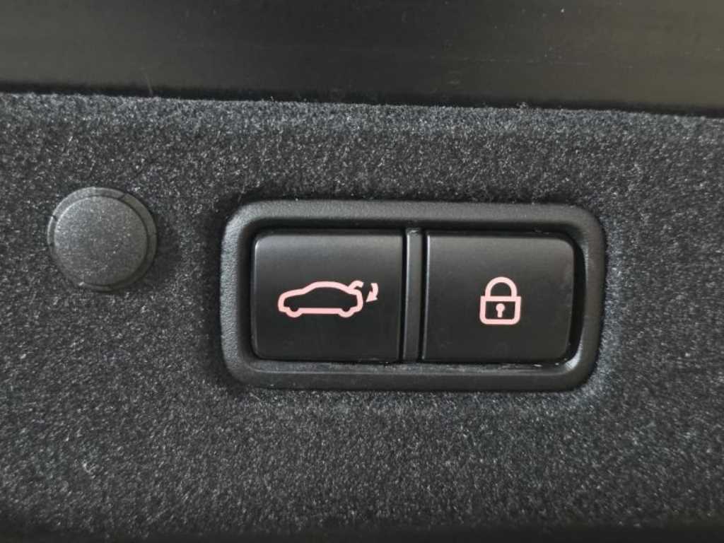 HYUNDAI Grandeur - Vista 7