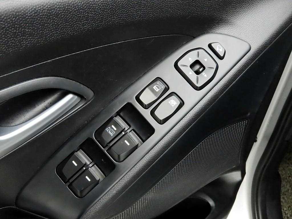 HYUNDAI Tucson - Vista 12