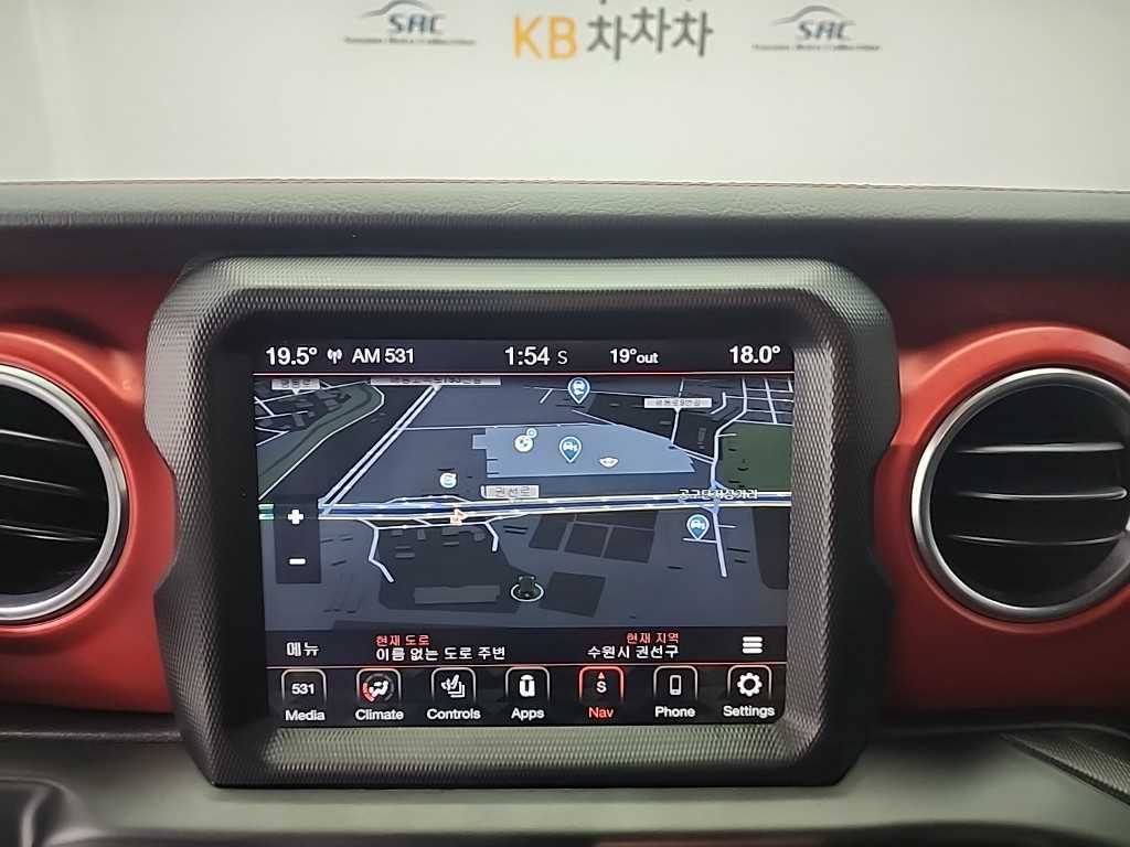 Jeep Wrangler 2022 Negro - Importación desde Corea - HF Imports Iquique - Foto 14