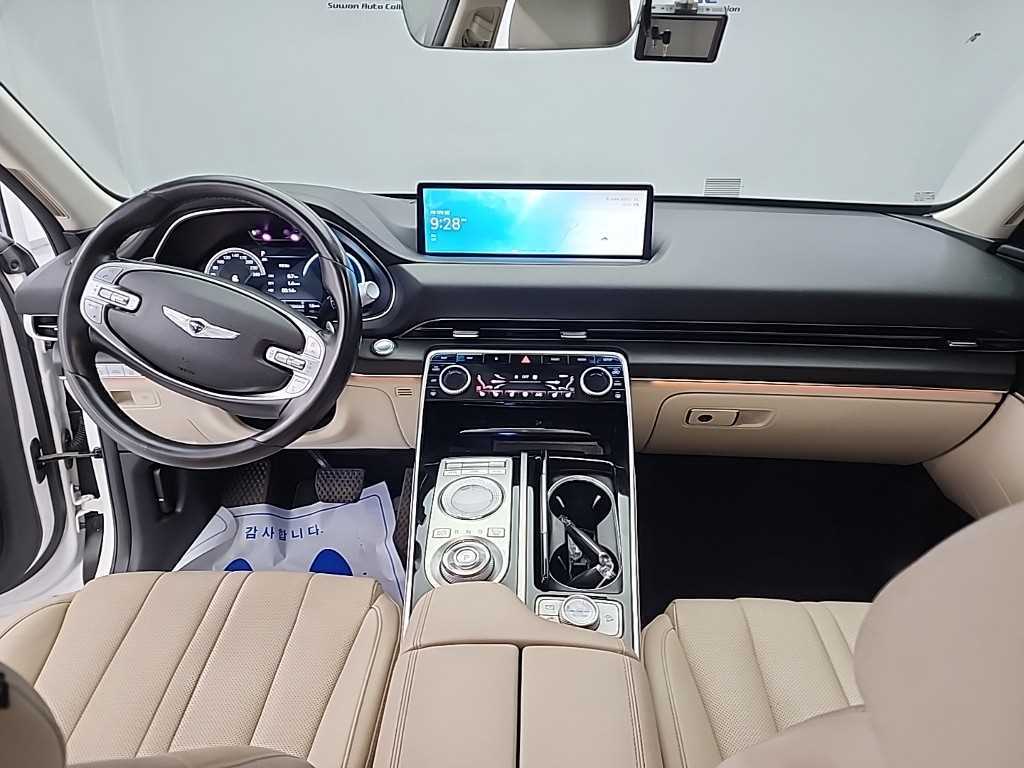 Genesis GV80 - Vista 7