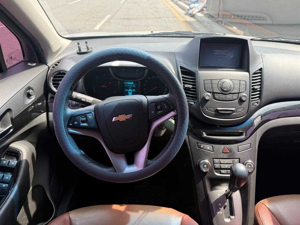 Chevrolet Orlando - Vista 12