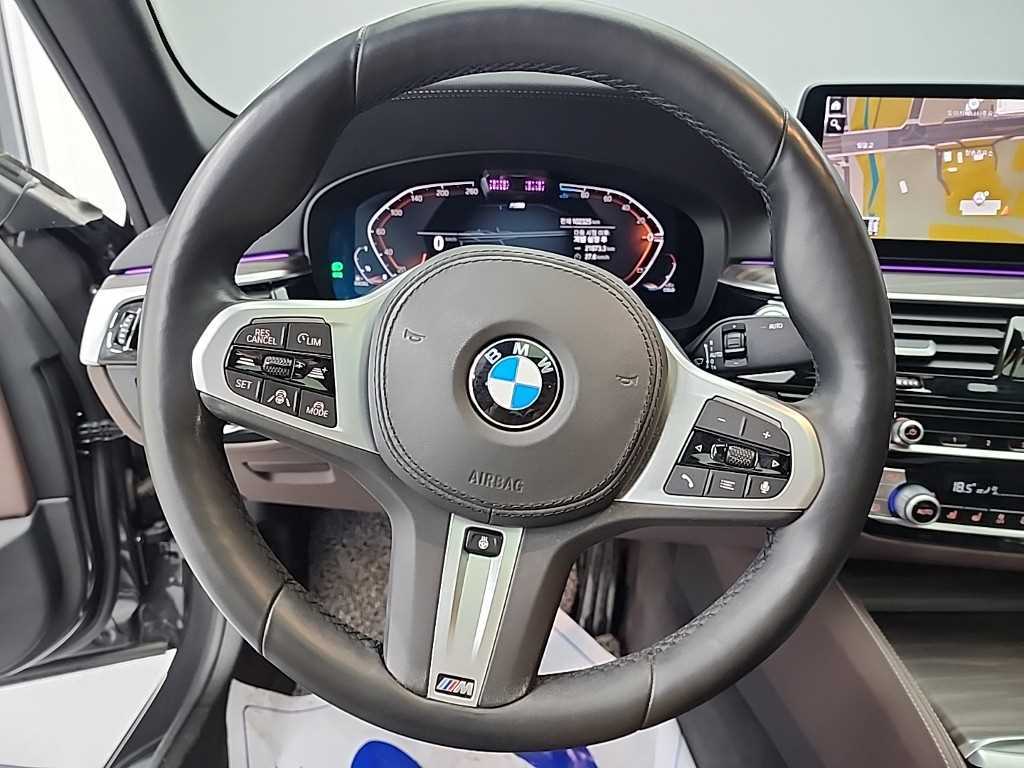 BMW 5 Series - Vista 9