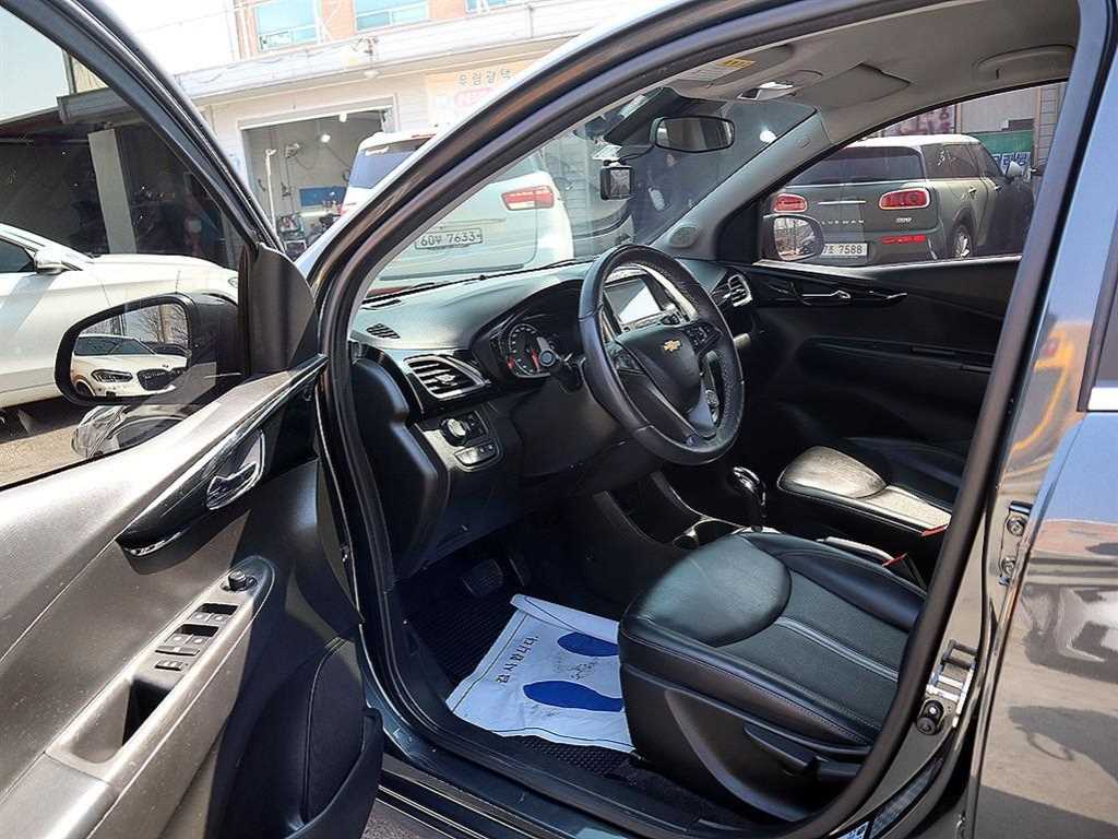 Chevrolet Spark - Vista 6