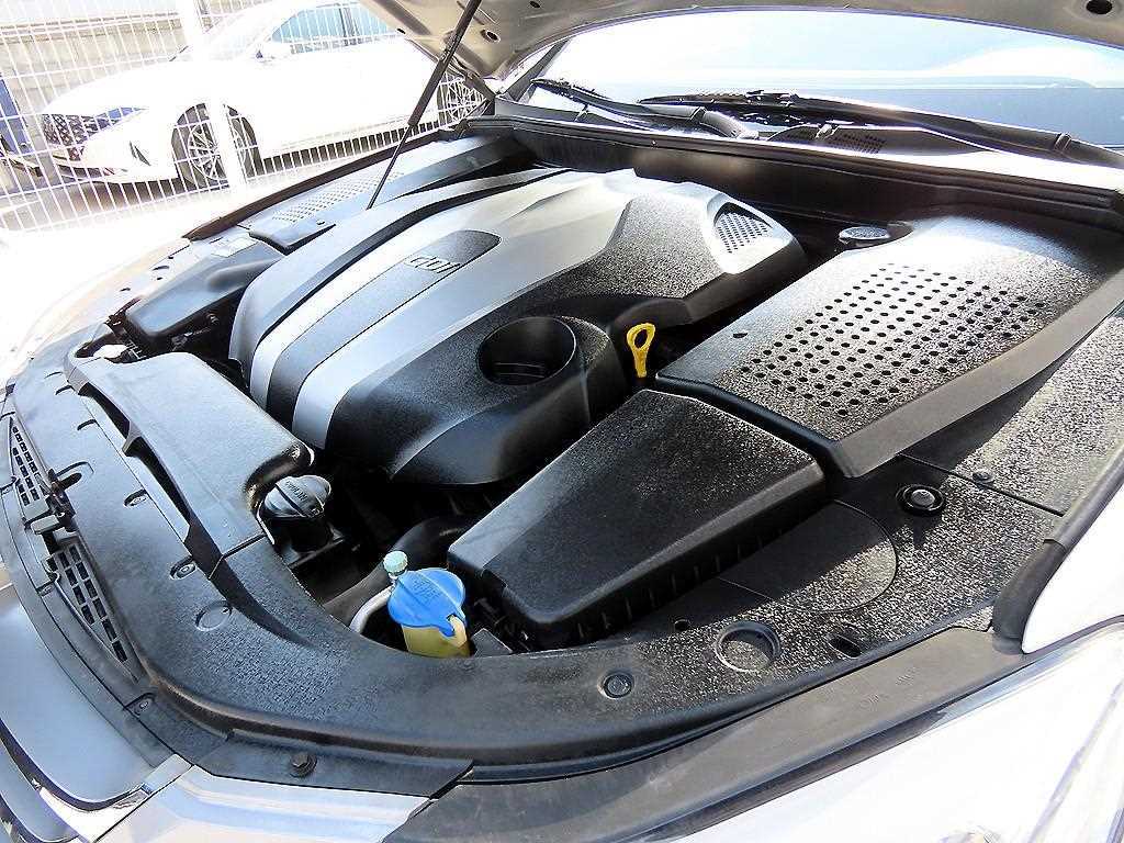 HYUNDAI Genesis 2012 Plateado - Importación desde Corea - HF Imports Iquique - Foto 16