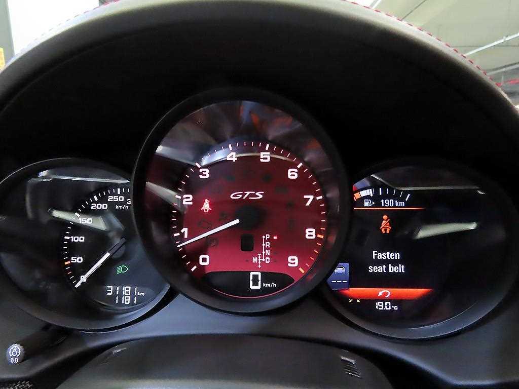 Porsche 718 2021 - Importación desde Corea - HF Imports Iquique - Foto 13