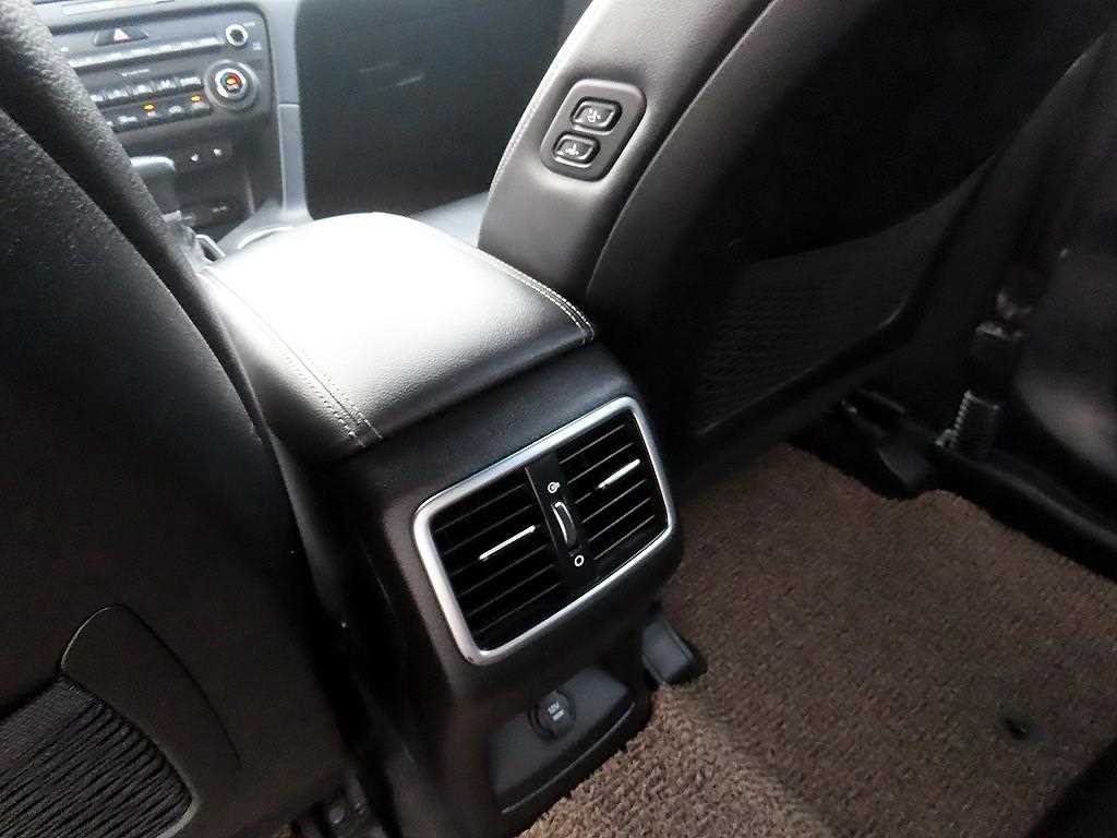 KIA Sportage 2019 Negro - Importación desde Corea - HF Imports Iquique - Foto 18